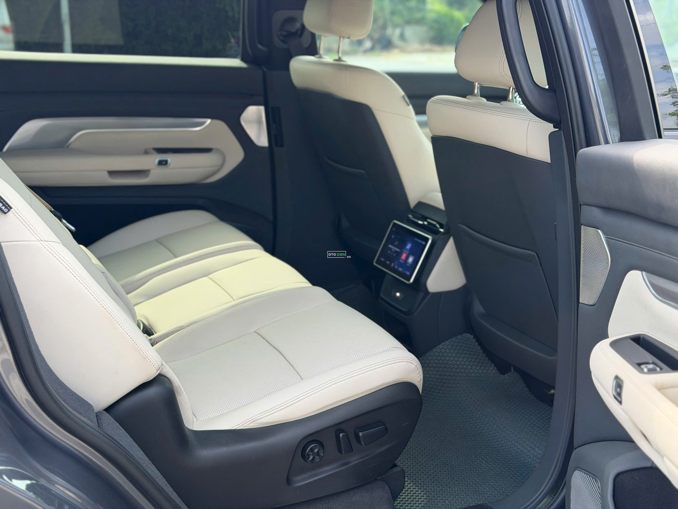 VinFast VF9 2024 Plus - 41000 km7